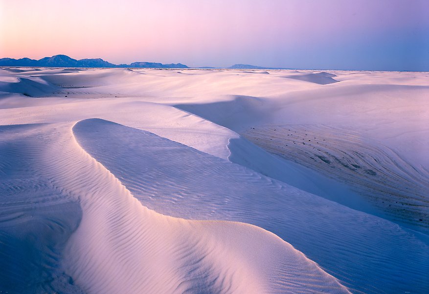 White Sands National Park.  ()