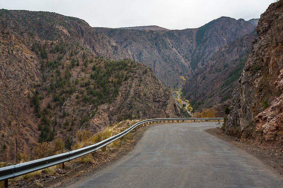 East Portal Road. Black Canyon of the Gunnison National Park.  ()