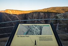 Painted Wall. Black Canyon of the Gunnison National Park.  ( )