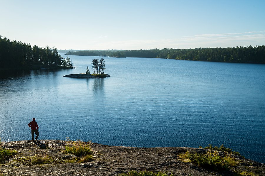 Anderson Bay and Rainy Lake. Voyageurs National Park.  ()
