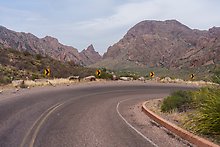 Chisos Basin Road. Big Bend National Park.  ( )